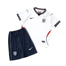 Kit Infantil Inglaterra 2026 Branca Kane