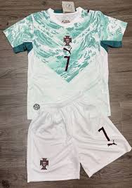 Kit Infantil Portugal 2026 Alternativa Cristiano Ronaldo 7